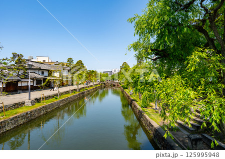 2025年 5月 晴天の倉敷美観地区の風景 2025年 5月 晴天の倉敷美観地区の風景 125995948