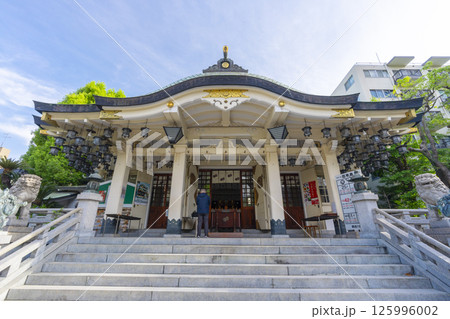 難波八阪神社　拝殿 125996002
