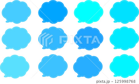 青系の雲の形の吹き出しセット。吹き出しの内側に白い破線がある。吹き出しの尻尾が左下にある。 青系の雲の形の吹き出しセット。吹き出しの内側に白い破線がある。吹き出しの尻尾が左下にある。 125998768