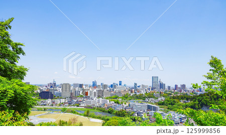 青葉城址より新緑の仙台市全景 青葉城址より新緑の仙台市全景 125999856