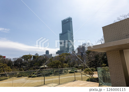 慶沢園とあべのハルカス(2025年3月8日撮影) 慶沢園とあべのハルカス(2025年3月8日撮影) 126000115