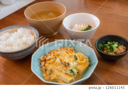豆腐と納豆のヘルシー和朝食セット 126011145