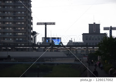 近鉄奈良線東花園駅遠景 126017002