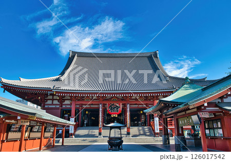 東京都・浅草 浅草寺(せんそうじ) 本堂(観音堂) 東京都・浅草 浅草寺(せんそうじ) 本堂(観音堂) 126017542