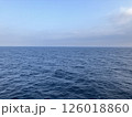 船から見た晴れた大海原 126018860