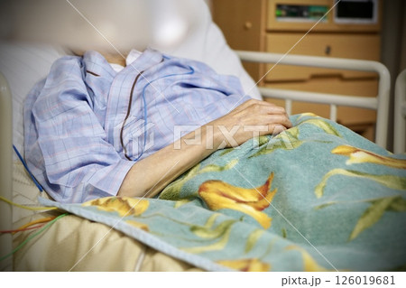 静かなる闘病の時間 静かなる闘病の時間 126019681