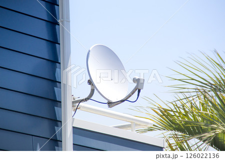 衛星アンテナ ベランダ　 126022136