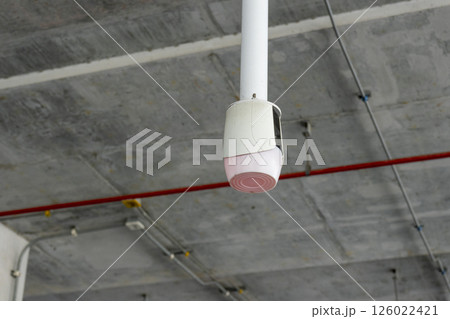 Close up to overhead LED status light of car parking in department store building. Close up to overhead LED status light of car parking in department store building. 126022421