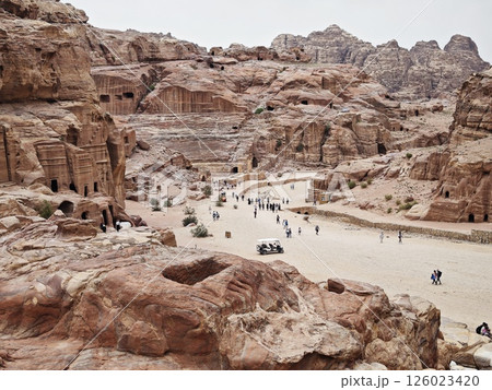 ペトラ遺跡の劇場 ペトラ遺跡の劇場 126023420