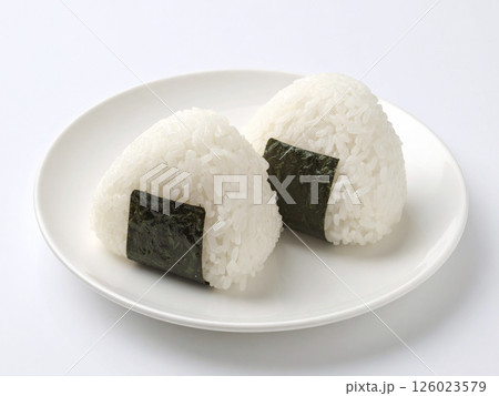 おにぎり 126023579