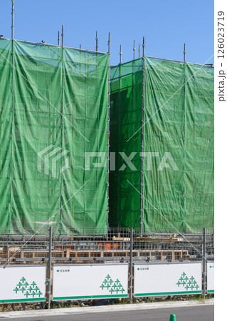 戸建て建設中 126023719