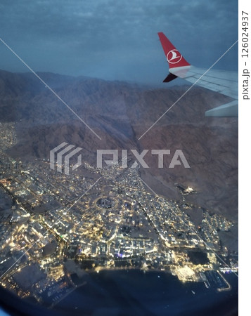 ヨルダンのアカバ ヨルダンのアカバ 126024937