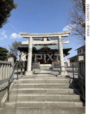 鵜ノ木八幡神社　正面（東京都大田区） 126027832