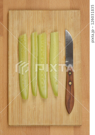 Peeled cucumber spears 126031835