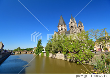 フランス、メッス。プロテスタント教会「タンプル・ヌフ」。2024年5月11日撮影。 フランス、メッス。プロテスタント教会「タンプル・ヌフ」。2024年5月11日撮影。 126032219