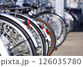 駐輪場の自転車たち 126035780