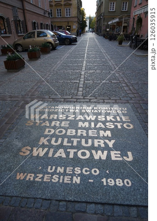 ポーランドの首都ワルシャワ周辺風景 126035915