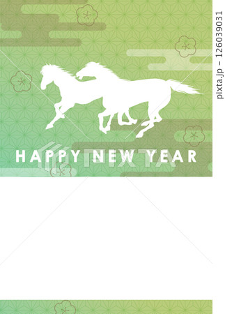 馬のシルエットと和柄背景の午年年賀状テンプレート　祝詞無し　緑背景 126039031