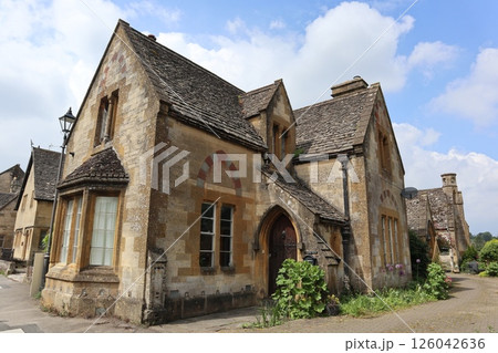 コッツウォルズ地方ウィンチカム コッツウォルズ地方ウィンチカム 126042636