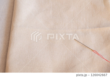 針と糸 126042667