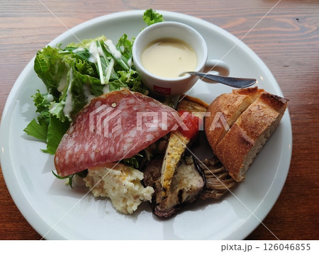 ランチ 126046855