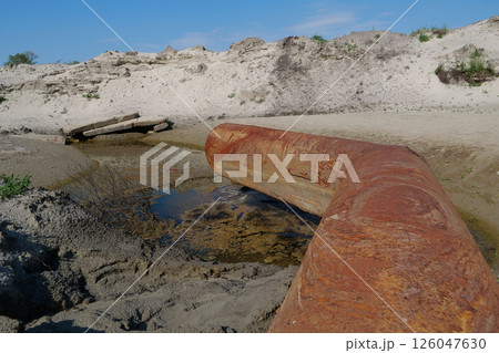 Drainage system of sand quarry 126047630