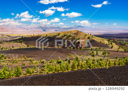 Volcanic landscape of Craters of the Moon National Monument and Preserve in Idaho, United States 126049292