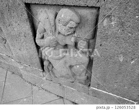 statue of a stone 126053528