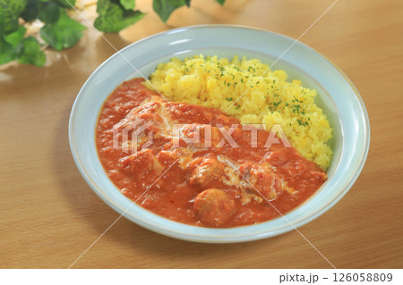 食欲をそそられる、バターチキンカレー 126058809