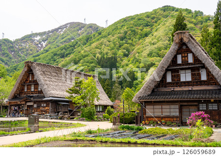 残雪が残る時期に五箇山合掌造り集落を訪ね、その原風景に心癒されて 残雪が残る時期に五箇山合掌造り集落を訪ね、その原風景に心癒されて 126059689
