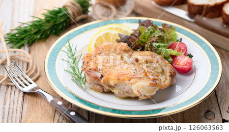 ローズマリーチキン 126063563