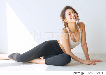 ストレッチする美人女性「AI生成画像」 126065991