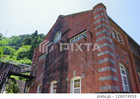 愛媛県新居浜市　旧端出場水力発電所 126074958