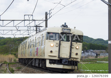 しなの鉄道の春 126076399