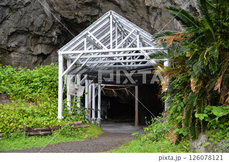 弘法大師修行処、神明窟、高知県室戸市 126078121
