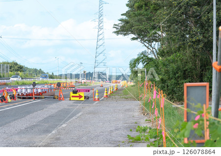 道路工事 126078864