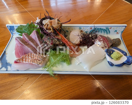 海鮮料理　さしみ 126083370