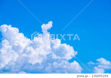 【夏素材】入道雲がわく夏空のイメージ素材【長野県】 【夏素材】入道雲がわく夏空のイメージ素材【長野県】 126095204
