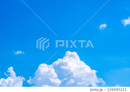 【夏素材】入道雲がわく夏空のイメージ素材【長野県】 【夏素材】入道雲がわく夏空のイメージ素材【長野県】 126095221