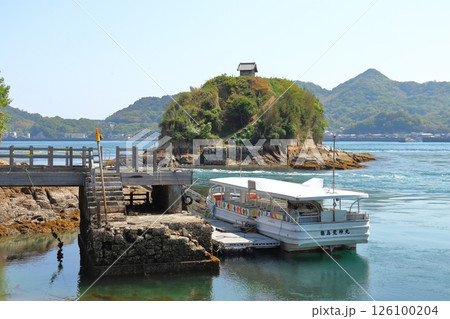 村上水軍 能島の属島 鯛崎島と上陸ツアーの桟橋・観光船 126100204