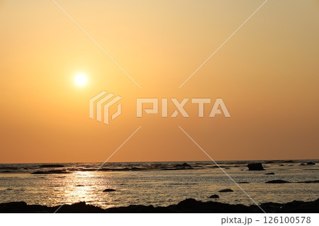 日本海の夕日 日本海の夕日 126100578