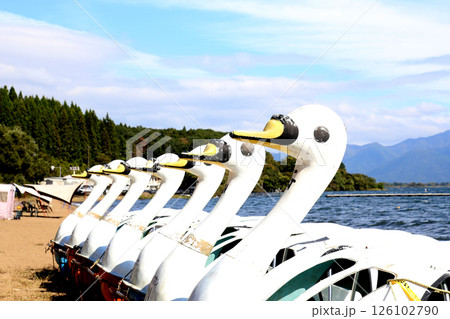 猪苗代湖　猪苗代観光船　猪苗代　はくちょう丸　長浜　湖畔　かめ丸　白鳥ボート　湖　福島県　翁沢　　　 126102790