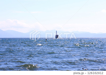 猪苗代湖　猪苗代観光船　猪苗代　はくちょう丸　長浜　湖畔　かめ丸　白鳥ボート　湖　福島県　翁沢　　　 126102812