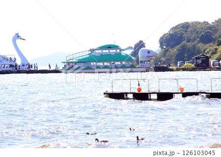 猪苗代湖 猪苗代観光船 猪苗代 はくちょう丸 長浜 湖畔 かめ丸 白鳥ボート 湖 福島県 翁沢 猪苗代湖 猪苗代観光船 猪苗代 はくちょう丸 長浜 湖畔 かめ丸 白鳥ボート 湖 福島県 翁沢 126103045