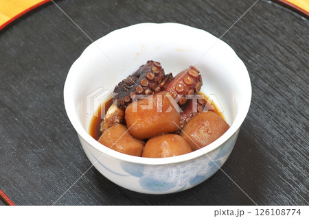 たこと里芋の煮物 たこと里芋の煮物 126108774