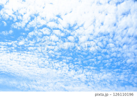 青空と白い雲 青空と白い雲 126110196