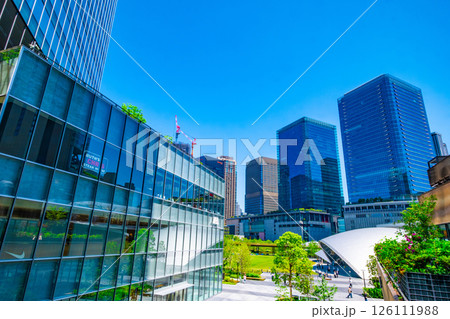 大阪駅前 うめきたの超高層ビル群 126111988