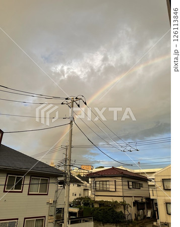 何気ない日常の風景、虹のかかる空 126113846