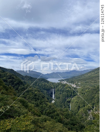 芦ノ湖から華厳の滝、日光の風景 126114745