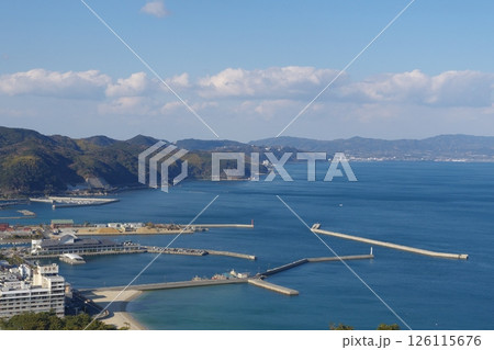 三熊山　洲本城から望む洲本市の海岸の眺望 126115676